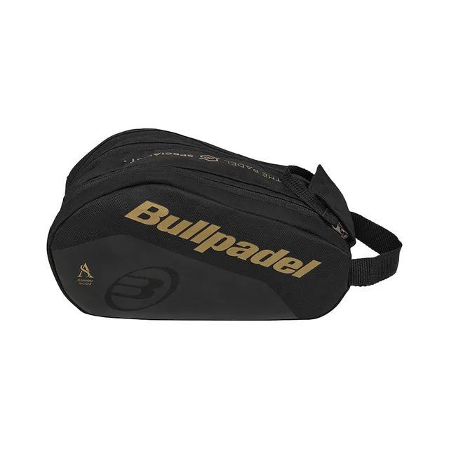 Bullpadel BPN-26006 D.CASE Black 2026 Alejandra Salazar (Toiletry Bag)